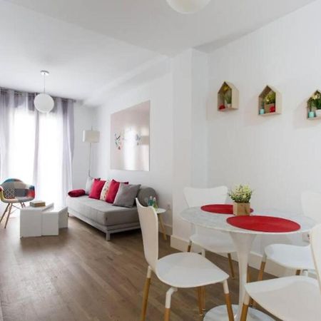 Pop Art, Un Aroma A San Julian En Enladrillada Apartment Seville Ngoại thất bức ảnh