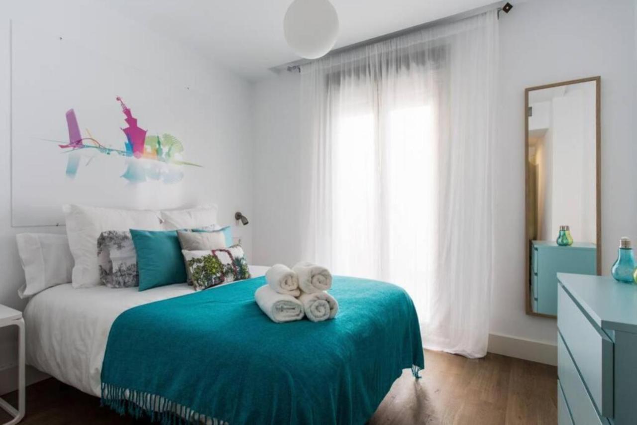 Pop Art, Un Aroma A San Julian En Enladrillada Apartment Seville Ngoại thất bức ảnh