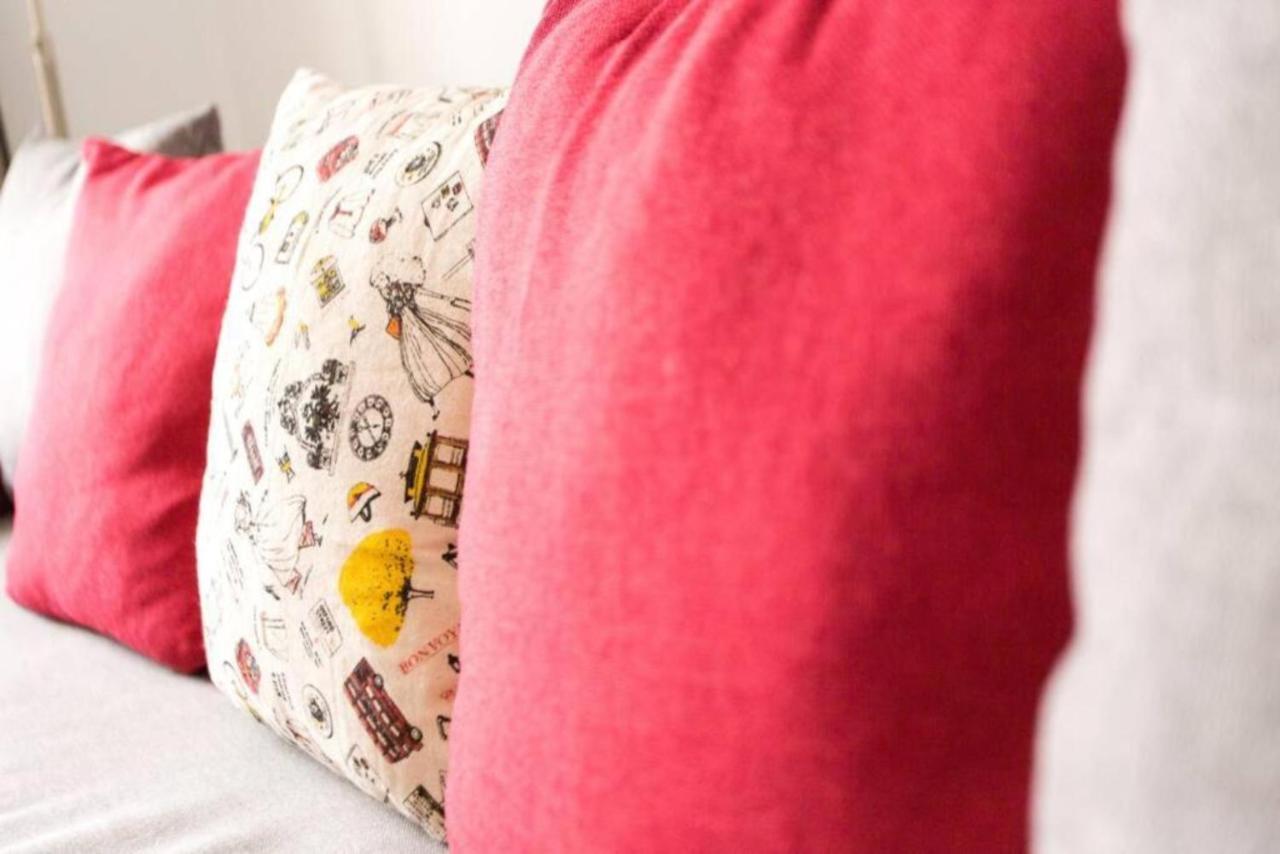 Pop Art, Un Aroma A San Julian En Enladrillada Apartment Seville Ngoại thất bức ảnh